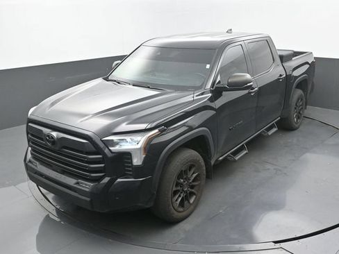Used 2024 Toyota Tundra SR5 w/ SR5 Premium Package AWD/4WD image 16