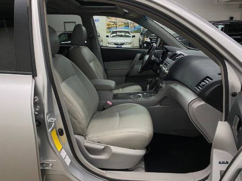 Used 2008 Toyota Highlander Sport AWD/4WD image 19