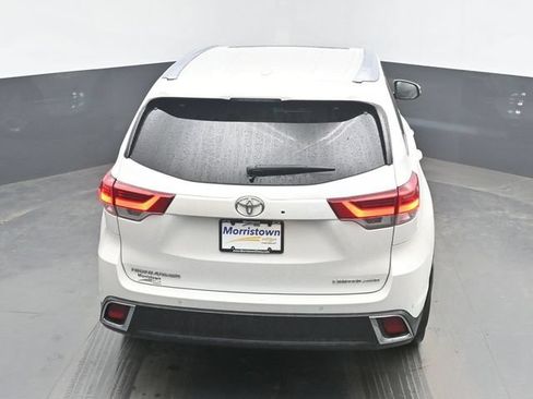 Used 2019 Toyota Highlander Limited AWD/4WD image 42