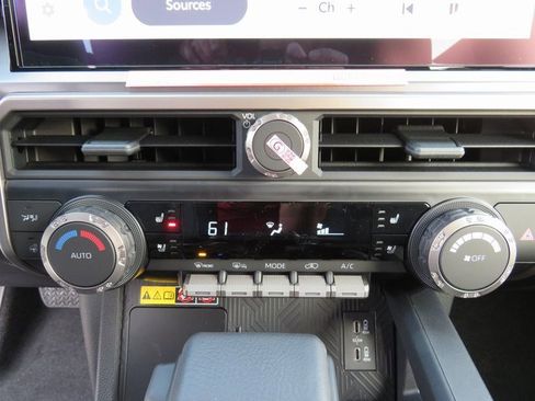 New 2026 Toyota 4Runner TRD Off-Road Premium image 31