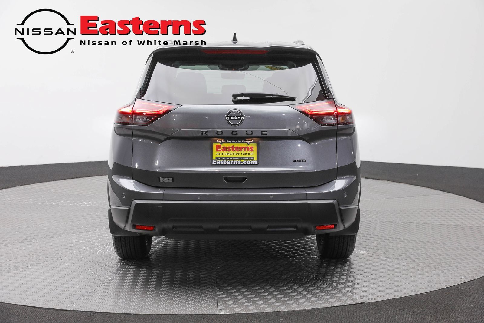 Used 2026 Nissan Rogue Dark Armor AWD/4WD image 6