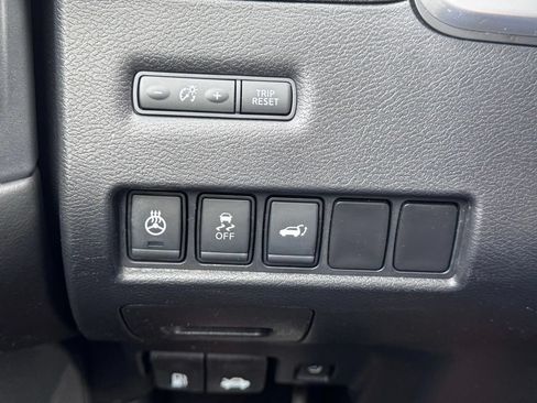 Used 2018 Nissan Murano Platinum w/ Cargo Package FWD image 34