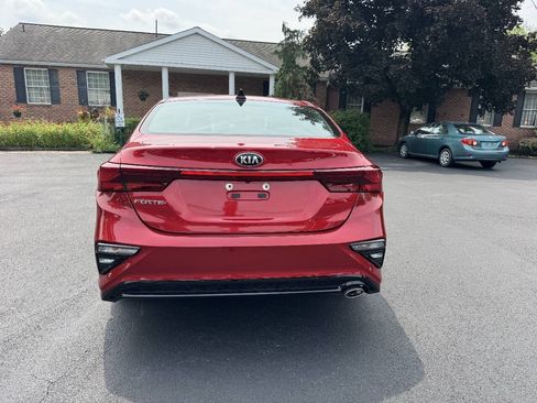 Used 2019 Kia Forte LXS FWD image 6