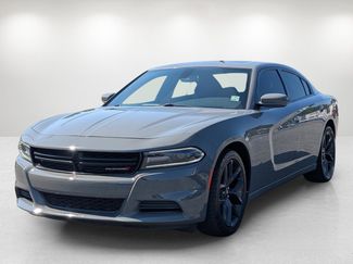 Used 2019 Dodge Charger SXT image 1