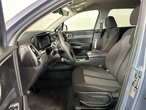 Used 2023 Kia Sorento LX AWD/4WD image 11