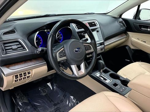 Used 2016 Subaru Outback 2.5i Limited image 17