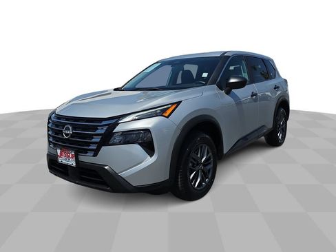 Used 2024 Nissan Rogue S FWD image 1