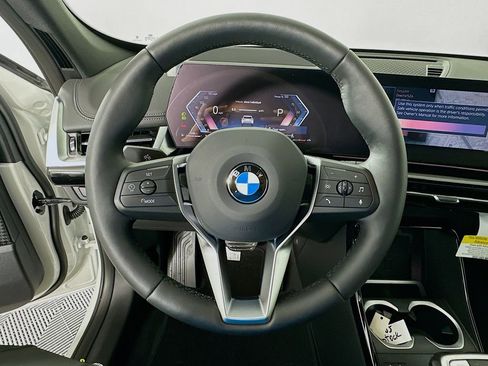 New 2026 BMW X1 xDrive28i w/ Technology Package image 10
