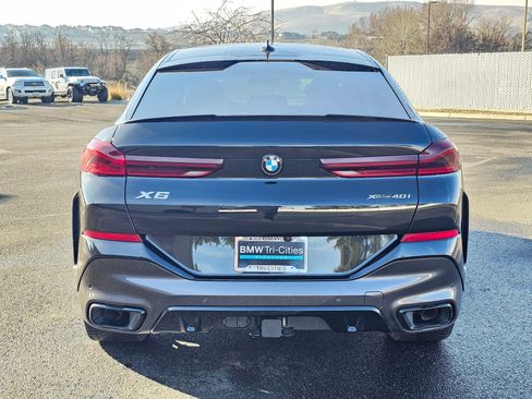 Used 2021 BMW X6 xDrive40i w/ M Sport Package image 5