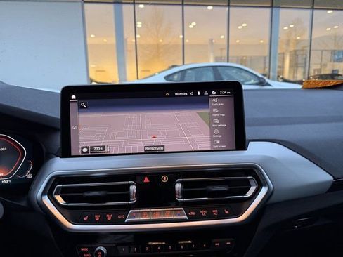 Used 2023 BMW X4 xDrive30i w/ M Sport Package image 3