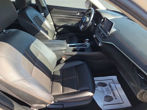 Used 2020 Nissan Altima 2.5 SR image 25