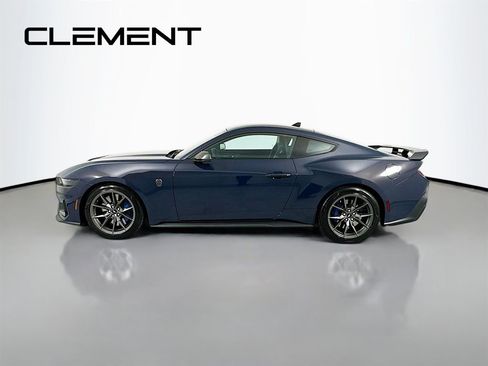 Used 2025 Ford Mustang Dark Horse image 4