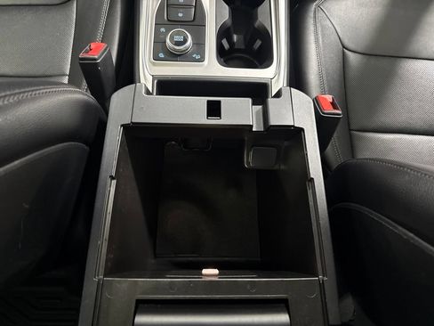 Used 2020 Ford Explorer Limited w/ Class III Trailer Tow Package AWD/4WD image 28