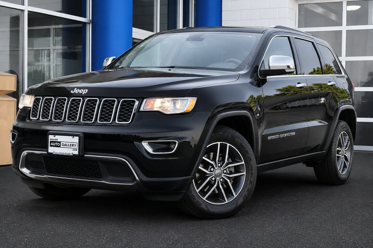 Used 2019 Jeep Grand Cherokee Limited AWD/4WD image 1