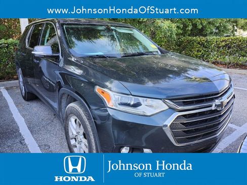 Used 2019 Chevrolet Traverse LT image 1