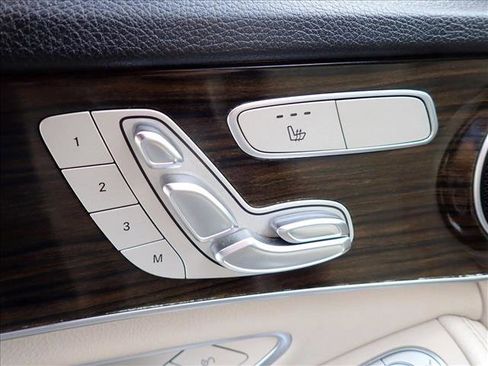 Used 2018 Mercedes-Benz C 300 Sedan image 12