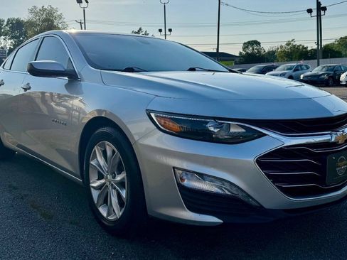 Used 2019 Chevrolet Malibu LT FWD image 8