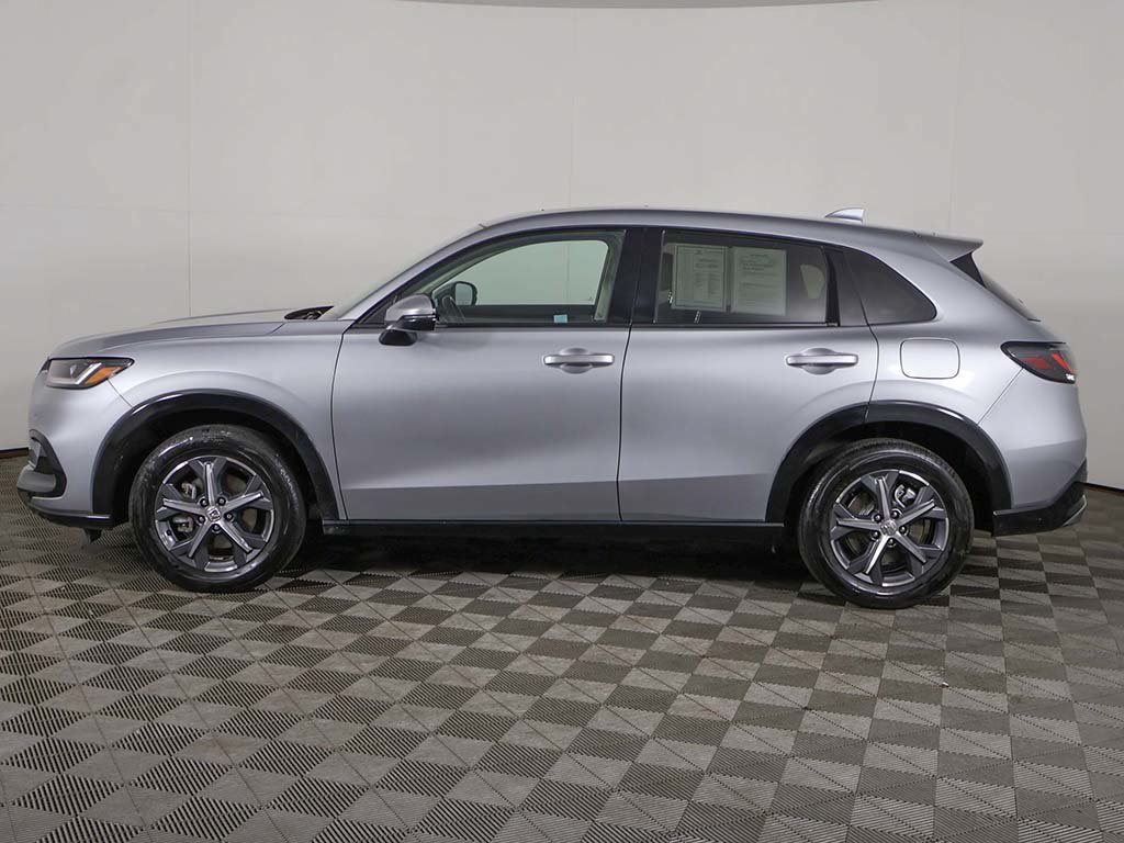 Certified 2025 Honda HR-V EX-L image 17