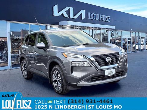 Used 2023 Nissan Rogue SV AWD/4WD image 1