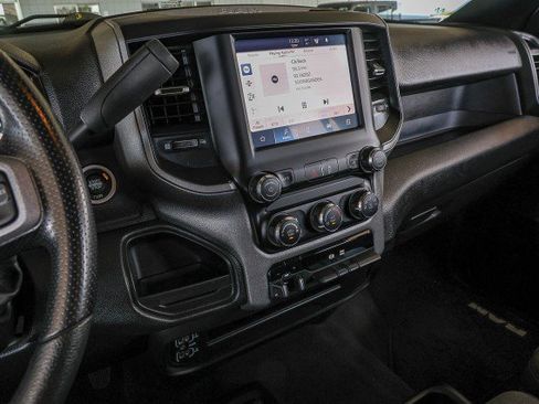 Used 2024 RAM 2500 Tradesman w/ Chrome Appearance Group AWD/4WD image 15