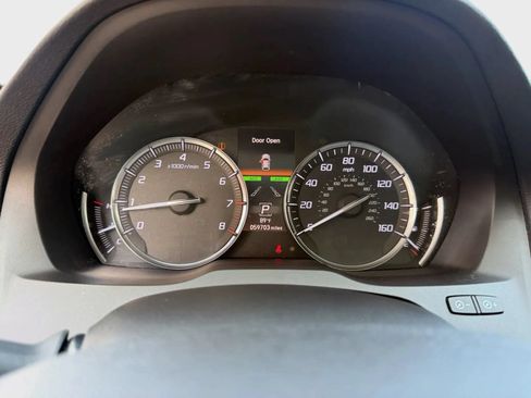 Used 2019 Acura MDX SH-AWD image 18