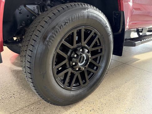 Used 2020 Ford F350 Lariat image 46