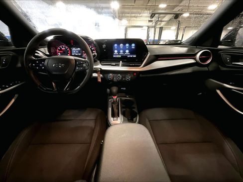 Used 2024 Chevrolet Trax RS image 22