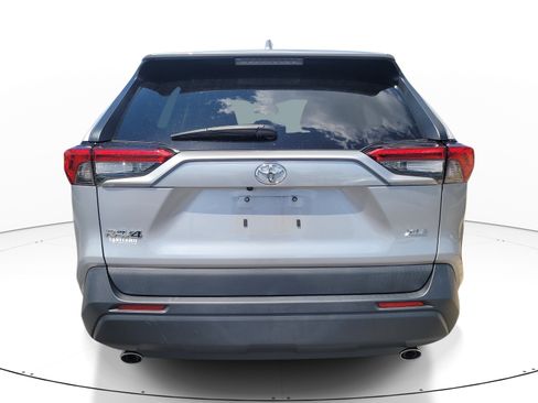 Used 2023 Toyota RAV4 XLE FWD image 7