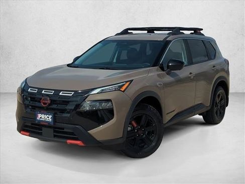 Used 2026 Nissan Rogue SV image 1