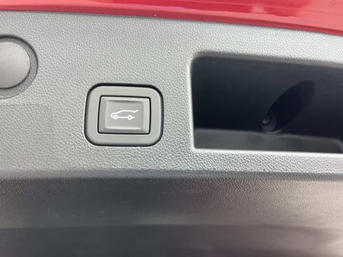 Used 2026 GMC Terrain AT4 w/ Convenience Package III AWD/4WD image 16