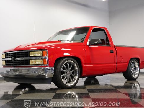 Used 1992 Chevrolet Silverado 1500 2WD Regular Cab image 21