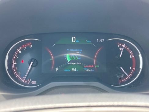 Used 2024 Toyota RAV4 XLE FWD image 14