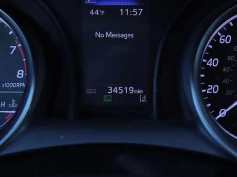 Used 2023 Toyota Camry SE image 24