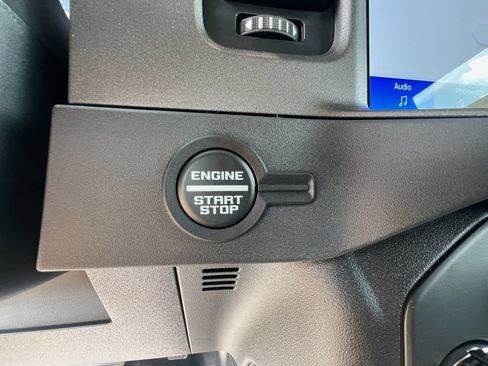 New 2026 Ford Bronco 4-Door AWD/4WD image 11