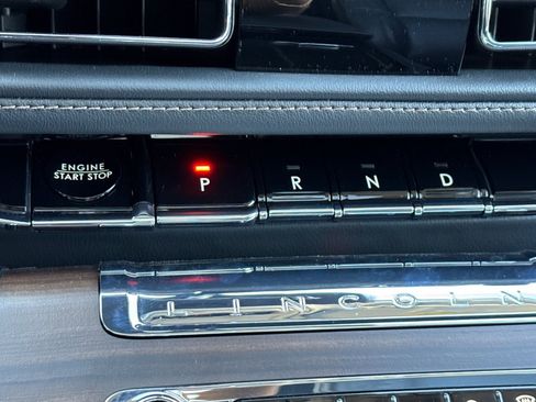 New 2025 Lincoln Aviator Reserve image 22