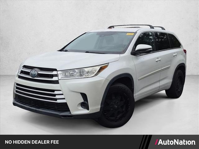 Used 2017 Toyota Highlander LE AWD/4WD image 1
