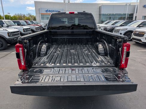 Certified 2025 Ford F350 Lariat AWD/4WD image 34