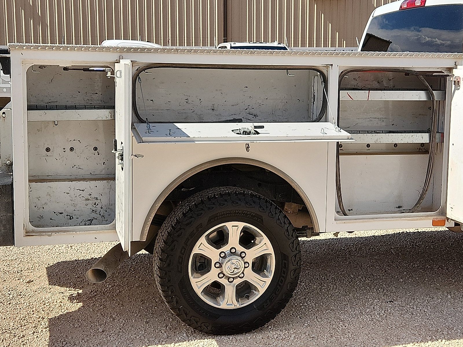 Used 2024 RAM 3500 Big Horn AWD/4WD image 9