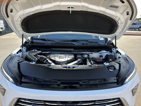 Used 2026 Buick Enclave Preferred w/ Power Package FWD image 30