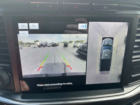 Used 2022 Ford F150 XLT w/ Equipment Group 302A High image 8