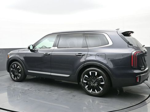 Used 2025 Kia Telluride SX w/ SX Captain's Chair Package image 5