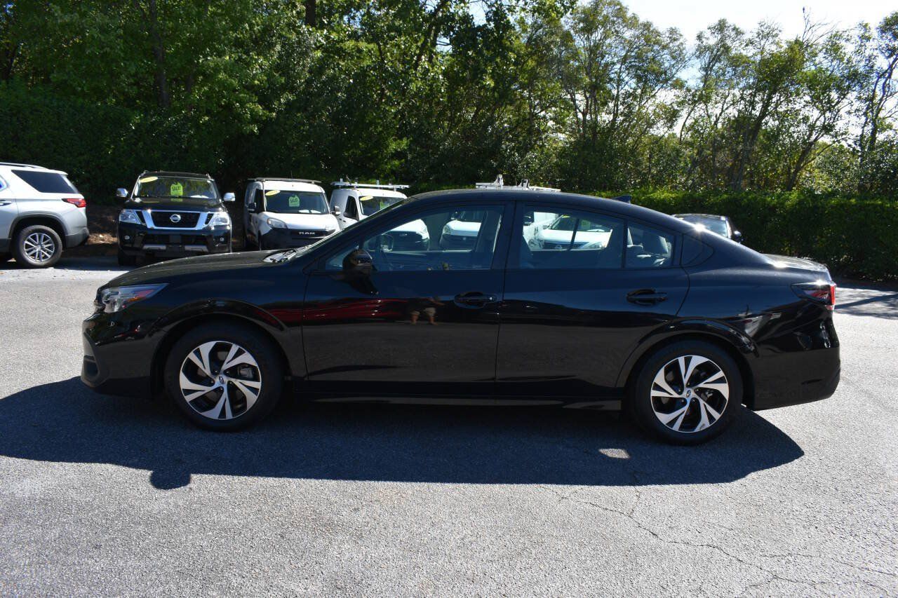 Used 2024 Subaru Legacy Premium AWD/4WD image 3