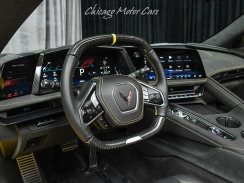Used 2026 Chevrolet Corvette ZR1 w/ ZR1 Carbon Fiber Aero Package RWD image 8