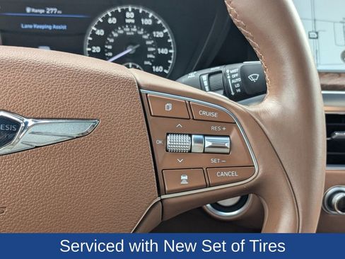 Used 2021 Genesis G90 3.3T Premium image 28