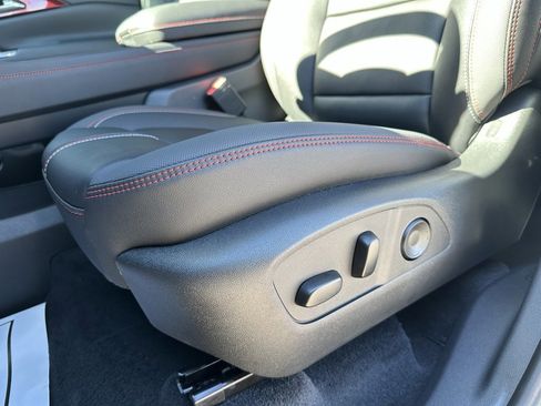 New 2026 Chevrolet Traverse RS image 31