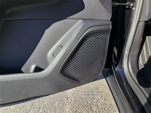 New 2026 Chevrolet Traverse LT w/ Midnight/Sport Edition image 25