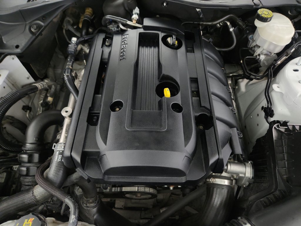 Used 2020 Ford Mustang Coupe RWD image 28