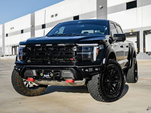 Used 2025 Ford F150 Raptor w/ Equipment Group 803A Raptor R image 3