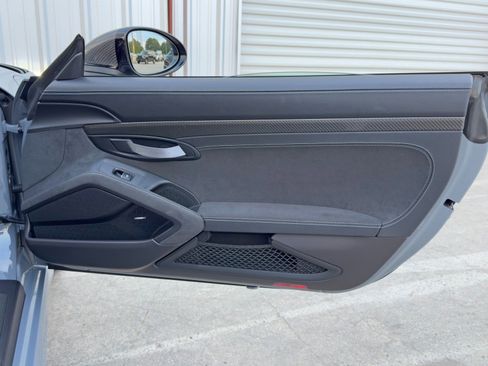 Used 2024 Porsche 718 Cayman GT4 RS w/ Weissach Package image 38