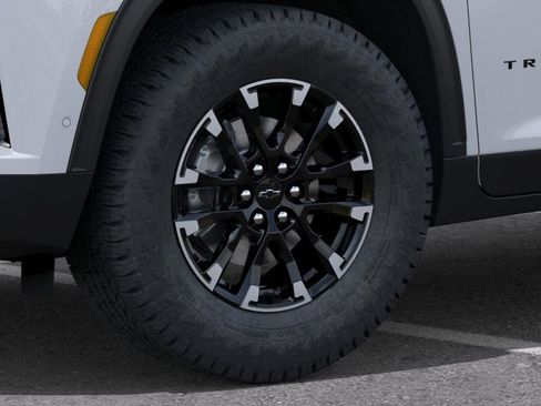 New 2026 Chevrolet Traverse Z71 w/ Enhanced Driving Package image 33